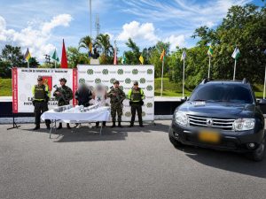 Ejército y Policía incautan 92 kilos de cocaína y capturan a tres personas en zona rural de Pitalito, Huila