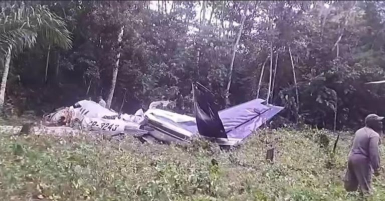 Tragedia en el aire: avión privado vuela en círculos durante dos horas y termina en fatal accidente en Bolivia