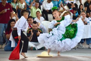 Ciudadanos de ocho municipios del Huila llenaron Garzón de folclor en las rondas clasificatorias del San Pedro