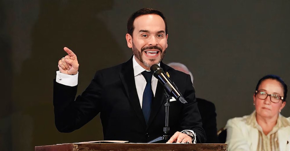 “Vamos a ir por ustedes”: De la Espriella advierte a dos cabecillas guerrilleros
